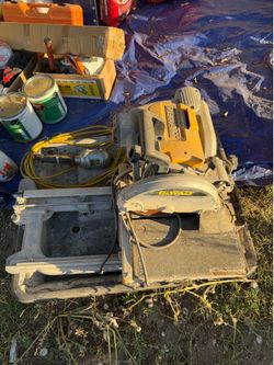 Tile cutter