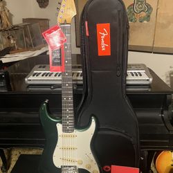 Fender Player II Stratocaster Rosewood Fingerboard Limited-Edition Electric Guitar - British Racing Green