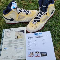 Anthony Davis Autographed Signed Game Used Shoes 