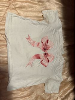Girls shirt size 10-12