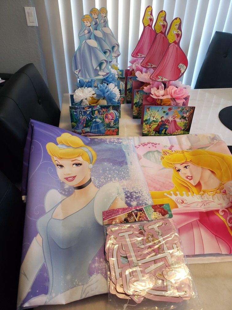 Cinderella And Sleeping Beauty Party Decor