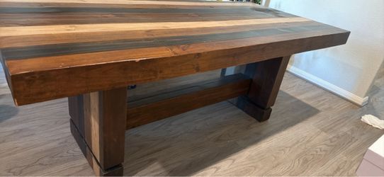 Dining table with 6 chairs