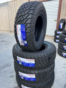 BRAND NEW SET OF ALL TERRAIN TIRES 265/70r16 265/70/16