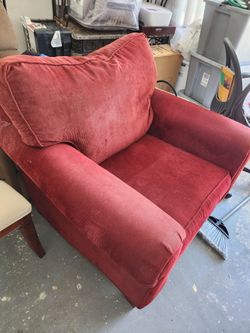 Comfortable Red Courderoy Chair