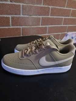 Brown/Tan Nike Court 8.5