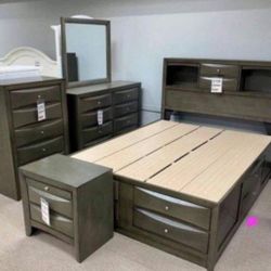 STORAGE BEDROOM SET QUEEN OR KİNG BED DRESSER NIGHTSTAND AND MİRROR Emily 
