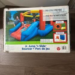 Little Tikes- Jr Jump ‘n Slide Bouncer