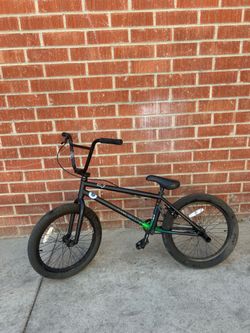 2023 Kink Gap XL BMX Bike