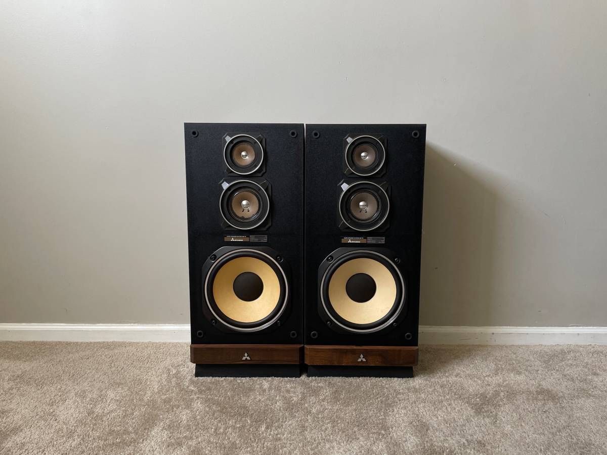 Mitsubishi SS-70 3 Way Home Floor Standing Speakers
