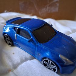 2009 Maisto Nissan 370Z Diecast Blue