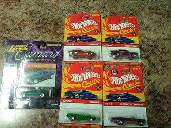 4 Hot Wheels Classics Die-cast 1 Camaro Collection car