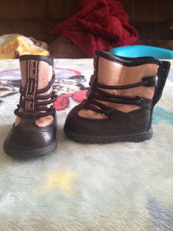 Infant timberlands boots so cute