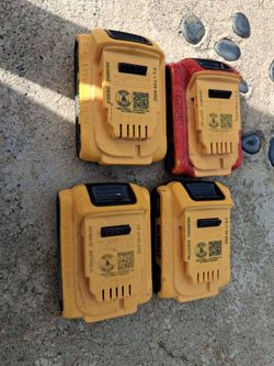 4 dewalt batteries