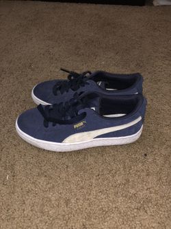 Blue Puma Suede size 5.5 Men’s/Child