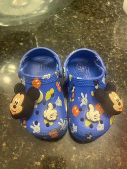 Mickey Crocs