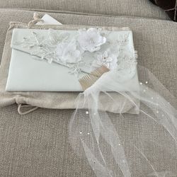 Wedding Bag And Veil W/comb Attachment (short)