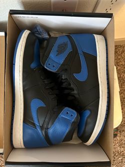 Air Jordan 1 royal
