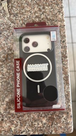 iPhone 17 Pro MagSafe Silicone Phone Case