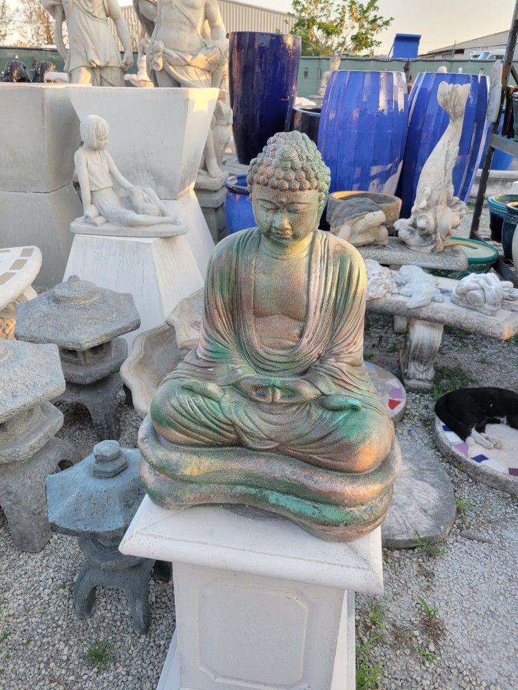 Concrete Buddha Statue / Cement Garden Backyard Buddhas