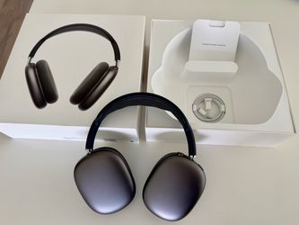 Apple AirPods Max Over-Ear Headphones