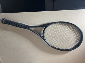 Wilson Roger Federer Pro Staff 97 Sq In 12 Oz Tennis Racquet 4 3/8 Grip