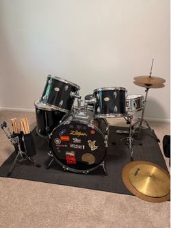 Sunset intermediate level full-size drum set