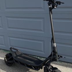 Nami Burn-e Electric Scooter