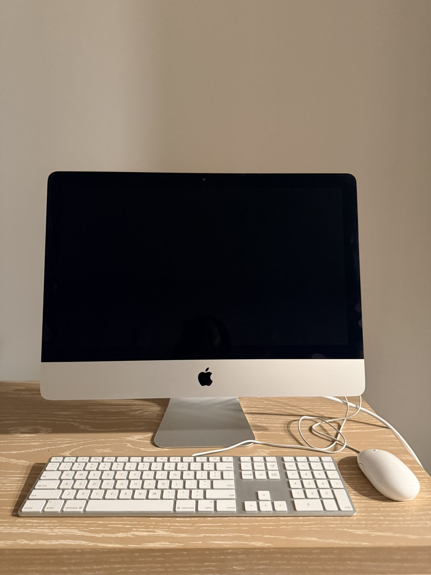 21.5” Al-in-one Mac 4k