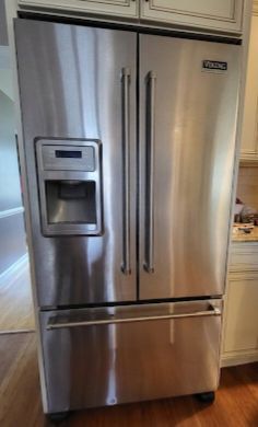 Viking Fridge