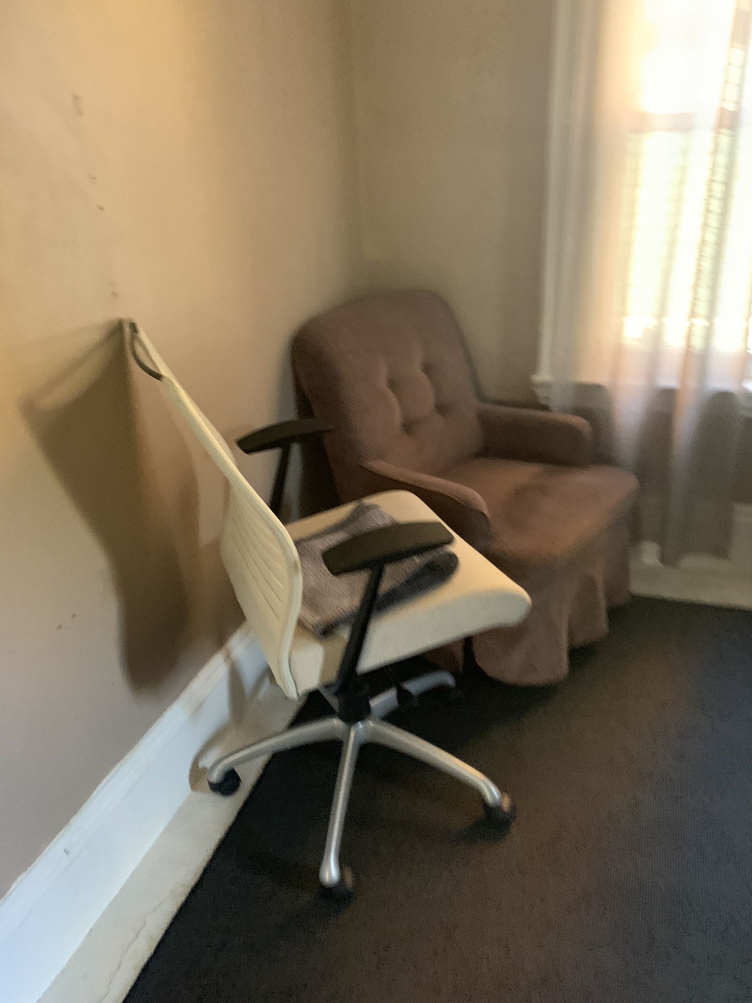 Moving/Selling Friday 11/11/22 (9 to 1)