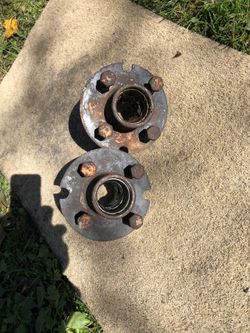 Trailer hubs