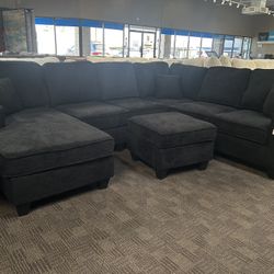 LARGE Black Comfy Sectional Sofa w/ Ottoman 