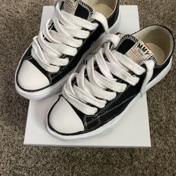 Maison Miharas Size 9 Men’s