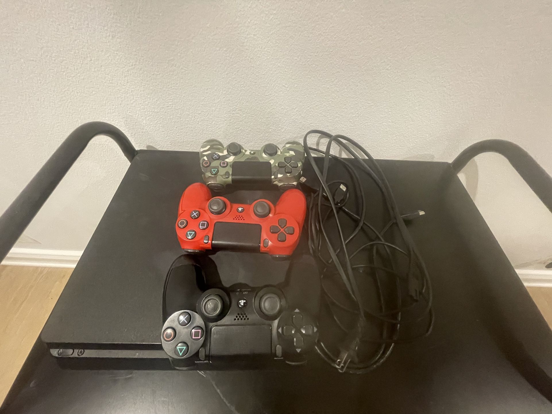 PS4 Slim 500GB with 2 Controllers — Works Great!