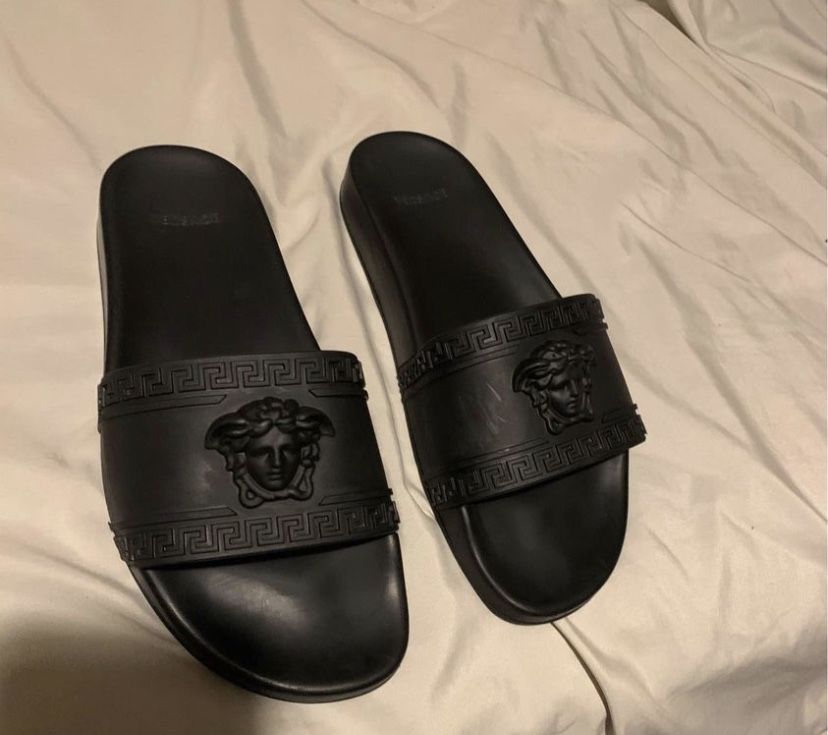 Versache Medusa Slides  & Accessories