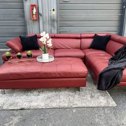 Sectional/couch/sofa, Red,80x108, Pickup In Tampa, Delivery Available 