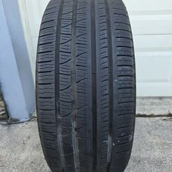 Like New 285/45R22 Pirelli Scorpion Verde Tire