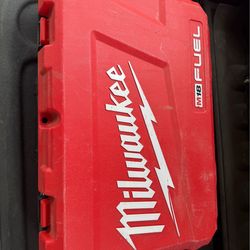 Milwaukee m18 drill combo box