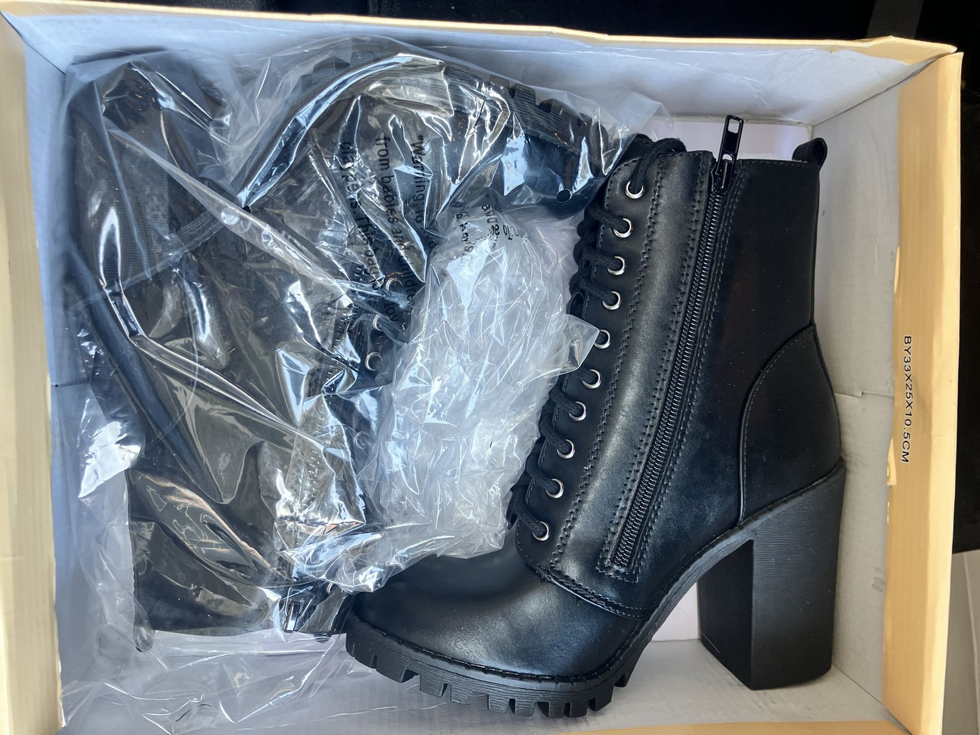 Soda Malia Round Toe Stacked Lug Heel Lace Up Ankle Booties