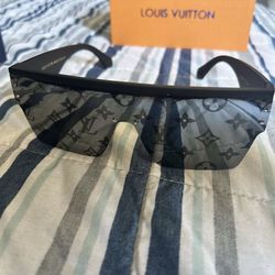 Louis Vuitton Waimea Sunglasses