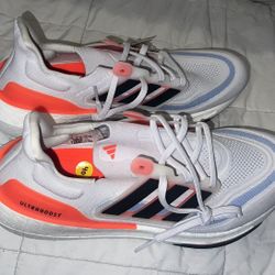 Adidas UltraBoost Light – White/Solar Red/Black – New With Tags (Men’s 12)