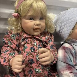 Dolls 