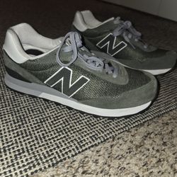 New Balance Size 7