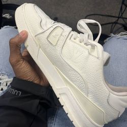 Louis Vuitton Trainer Sneaker White