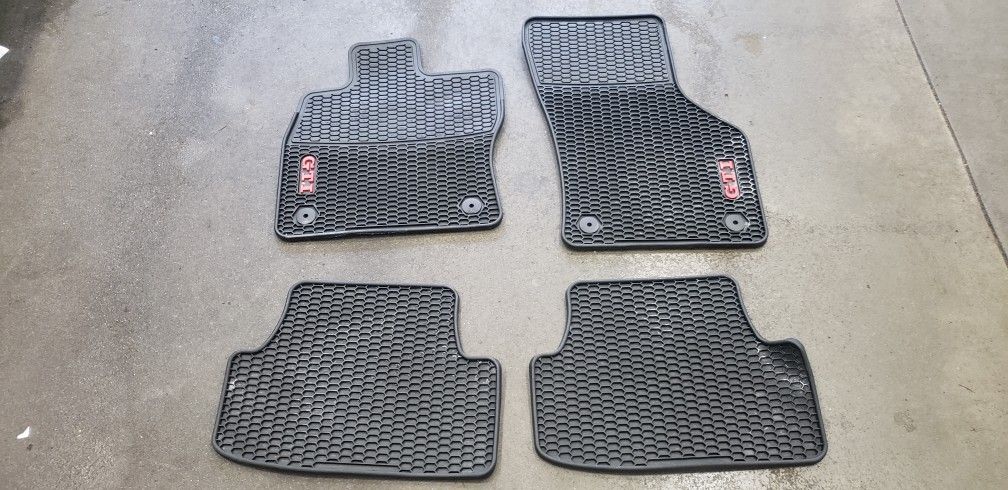 Volkswagen Golf GTI  2017 Floor Mats 