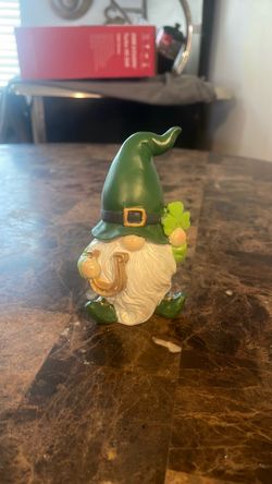 New LUCKY CHARM GARDEN GNOME