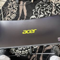 34 Inch curved Acer monitor 