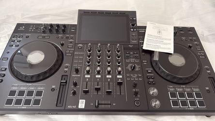 Pioneer DJ XDJ-AZ — Like New, Full Warranty