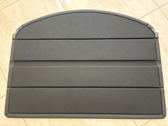 Brand New OEM 2026 Tesla Model Y Premium Cargo Cover / Rear Parcel Shelf (PN: 1(contact info removed)1E)