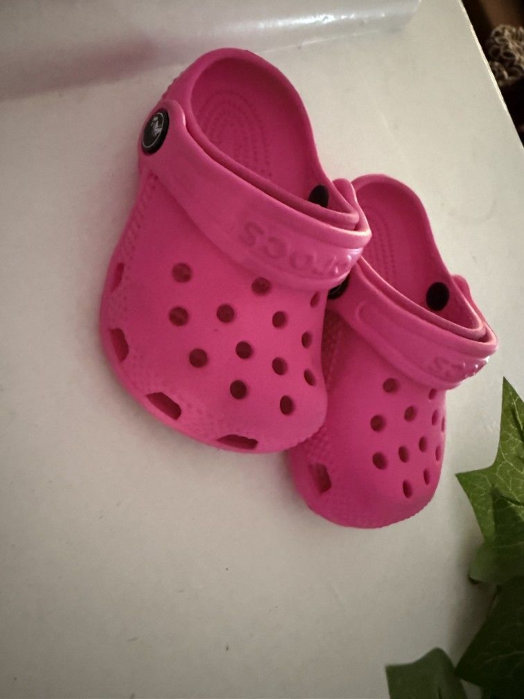 Baby Crocs Size 2